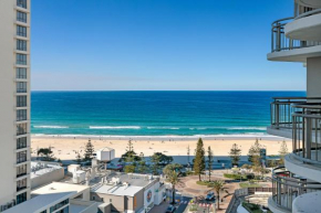 Unit 2 - Spectacular Sea Views in Surfers Paradise